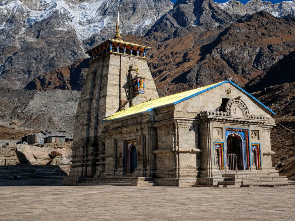 Kedarnath temple surrounded by snow cladded mountains